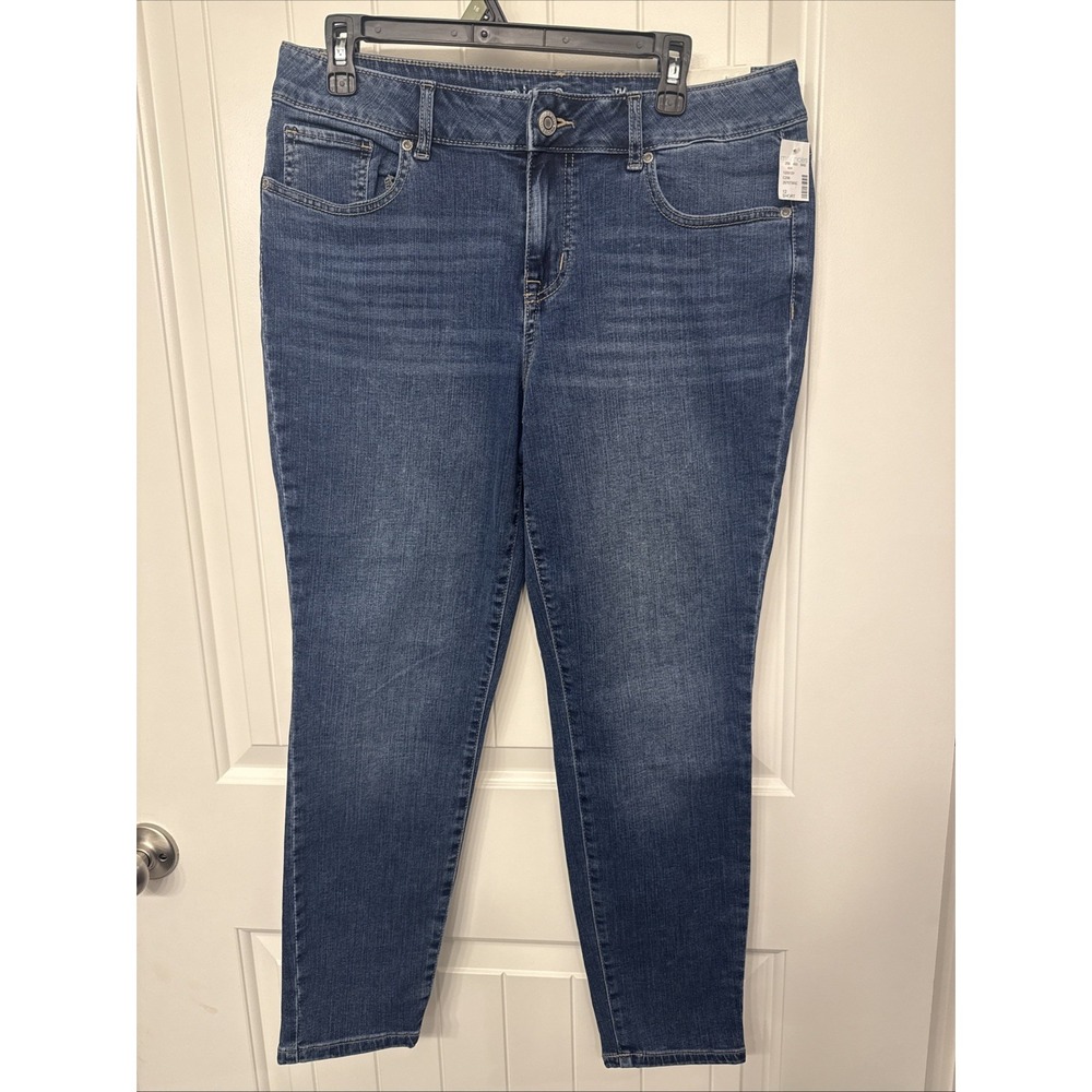 Woman's Maurice's Mid-rise Skinny Jeans Size 12 Short NWT